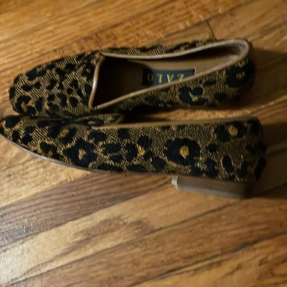 Zalo Animal Print Cloth Shoes Flats Black and Gold Women's Size 7N - Picture 5 of 8